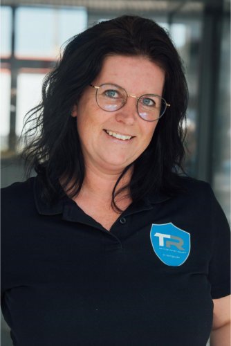 Melany Mellies, Buchhaltung